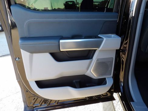 Used 2023 Ford F250 Limited w/ FX4 Off-Road Package image 34