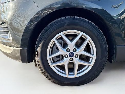 Used 2022 Ford Edge SEL w/ Convenience Package image 32