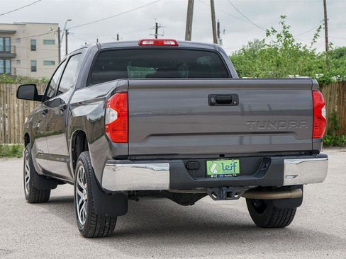 Used 2017 Toyota Tundra SR5 image 6