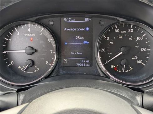 Used 2017 Nissan Rogue Sport SL FWD image 11