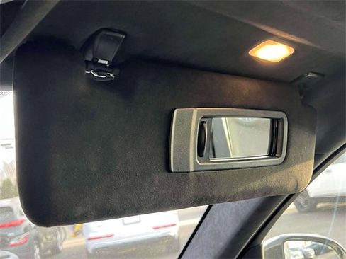 Used 2021 BMW X7 M50i w/ Dynamic Handling Package image 30