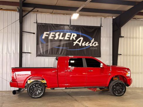 Used 2017 RAM 2500 Laramie w/ Convenience Group AWD/4WD image 1