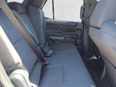 New 2026 Toyota 4Runner SR5 AWD/4WD image 23