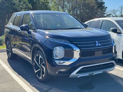 Used 2022 Mitsubishi Outlander SE