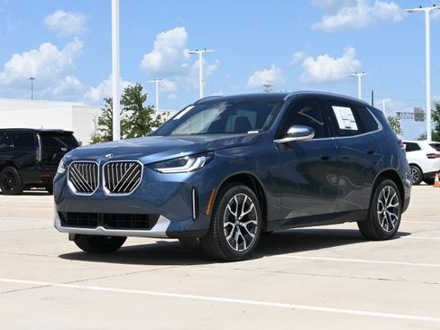 New 2026 BMW X3 xDrive30i w/ Convenience Package AWD/4WD image 3