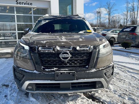 Used 2023 Nissan Pathfinder Rock Creek image 2