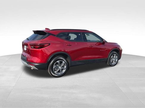 Certified 2024 Chevrolet Blazer LT AWD/4WD image 9