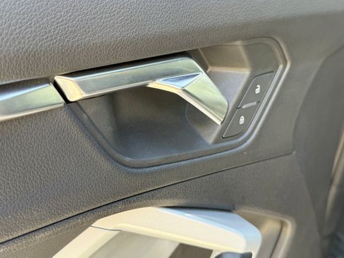 Used 2022 Audi Q3 2.0T Premium image 23