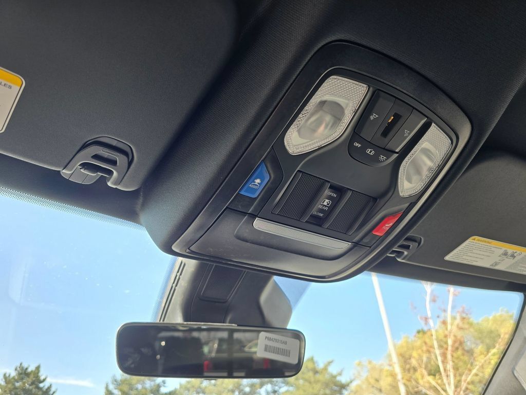 New 2026 RAM 1500 Warlock AWD/4WD image 29