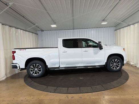 Certified 2022 Chevrolet Silverado 1500 RST w/ Max Trailering Package AWD/4WD image 11