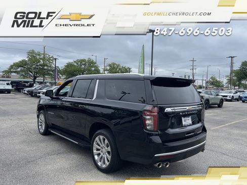 Used 2024 Chevrolet Suburban Premier AWD/4WD image 7