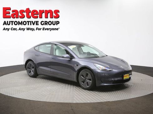 Used 2023 Tesla Model 3 Standard Range image 46