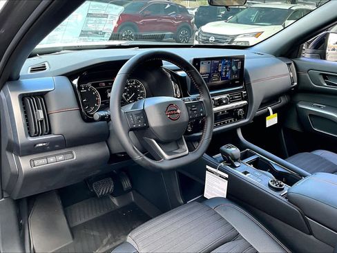 New 2026 Nissan Pathfinder Rock Creek image 8