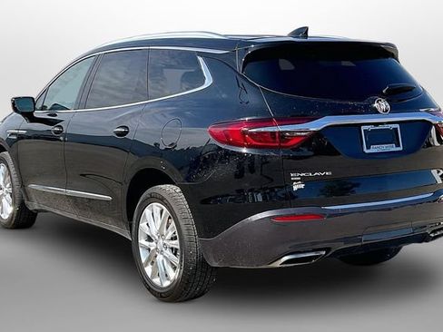 Used 2021 Buick Enclave Essence w/ Sound and Sites Package AWD/4WD image 12