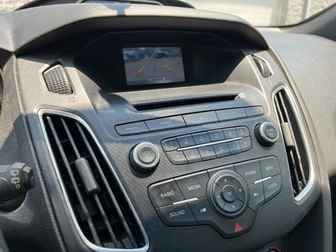 Certified 2017 Ford Focus ST FWD image 13