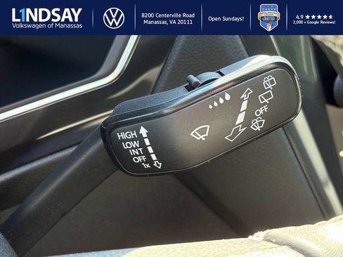 Used 2022 Volkswagen Tiguan SE image 20