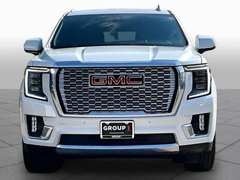Used 2022 GMC Yukon Denali w/ Max Trailering Package AWD/4WD image 4