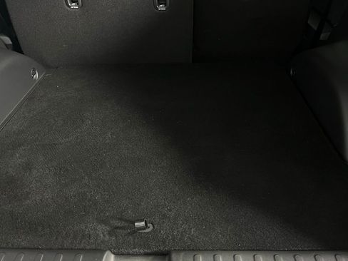 Used 2025 Hyundai Ioniq 5 SE image 29