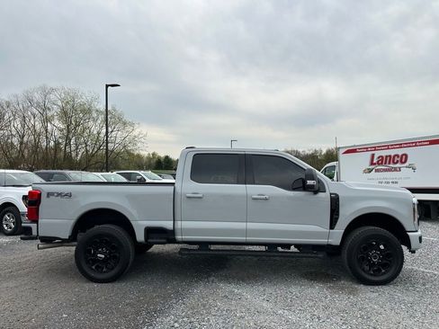 Used 2025 Ford F250 XLT w/ Black Appearance Package image 15