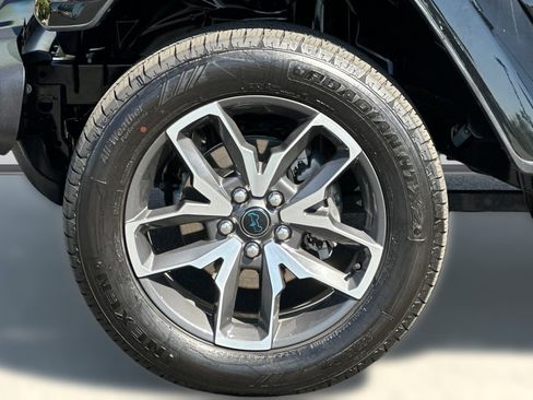 Used 2024 Jeep Wrangler Sport S w/ LED Headlamp & Fog Lamp Group image 12