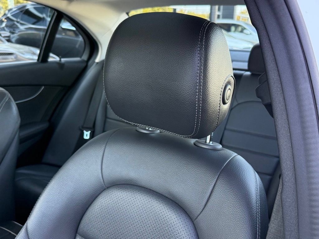 Used 2021 Mercedes-Benz C 300 Sedan w/ Premium Package image 2
