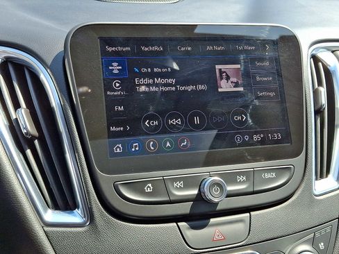 Used 2021 Chevrolet Malibu Premier image 18