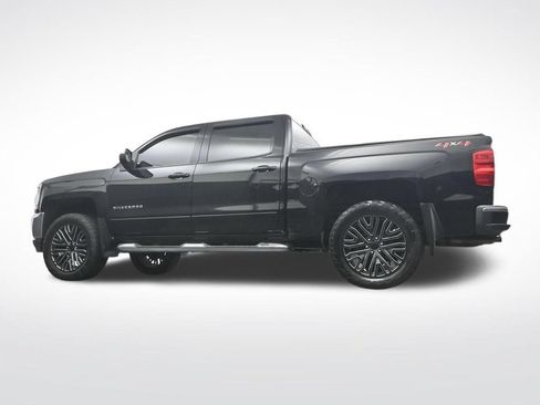 Used 2018 Chevrolet Silverado 1500 LT w/ All Star Edition AWD/4WD image 38
