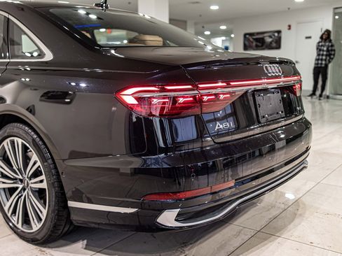 Used 2024 Audi A8 L 3.0T image 14