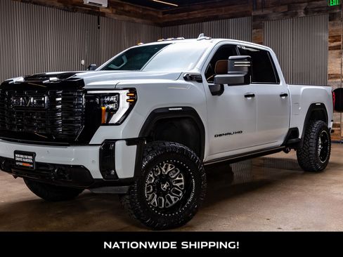 Used 2026 GMC Sierra 2500 Denali Ultimate AWD/4WD image 4
