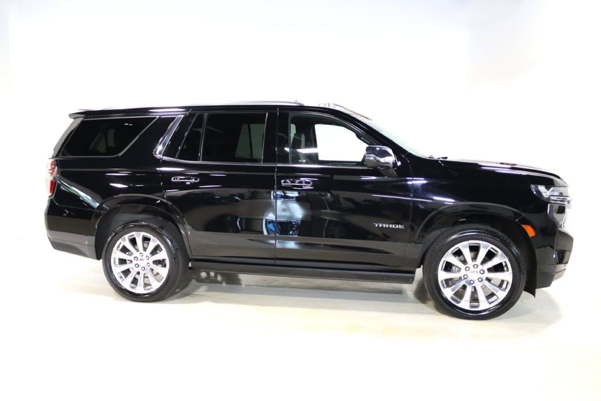 Used 2023 Chevrolet Tahoe Premier AWD/4WD image 5