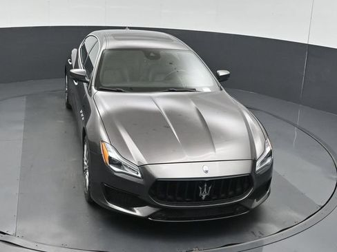 Used 2022 Maserati Quattroporte Modena Q4 AWD/4WD image 37