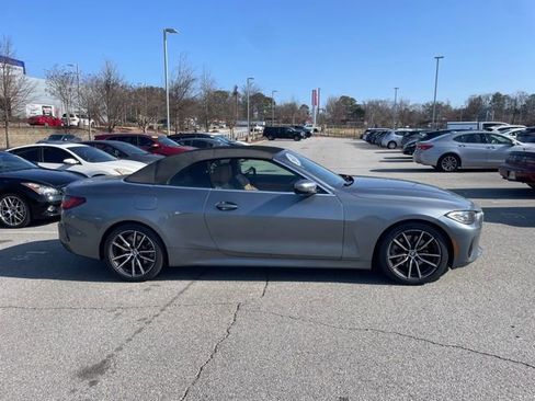 Used 2021 BMW 430i Convertible image 3