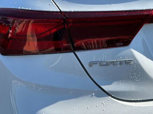 Used 2023 Kia Forte LXS FWD image 23