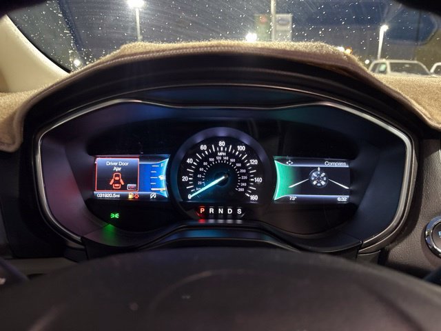 Used 2019 Ford Fusion SE FWD image 15