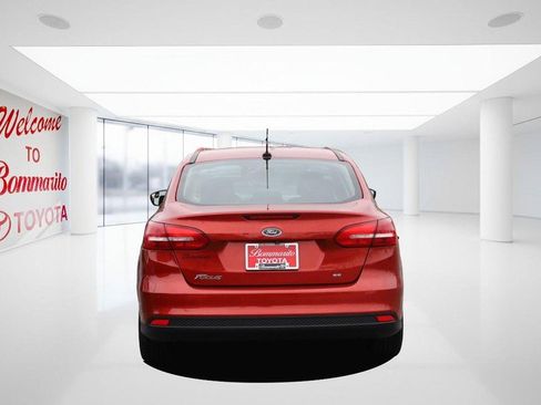 Used 2018 Ford Focus SE image 6