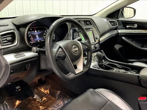 Used 2023 Nissan Maxima SV w/ Floor Mat Group image 14