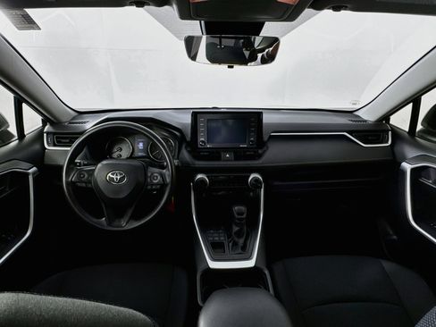 Used 2020 Toyota RAV4 LE w/ All Weather Liner Package AWD/4WD image 23