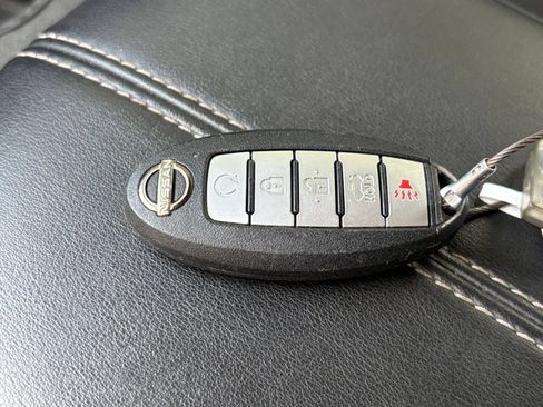 Used 2025 Nissan Altima 2.5 SV FWD image 24