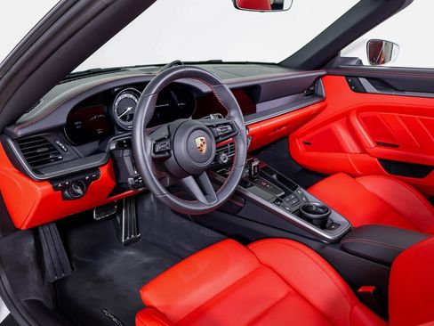 Certified 2024 Porsche 911 Carrera 4S w/ Premium Package image 4