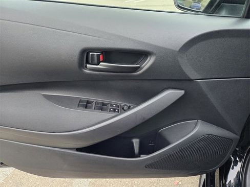 Used 2024 Toyota Corolla LE image 17
