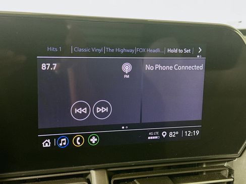 Used 2024 Chevrolet Trax LS FWD image 21