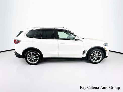 Used 2024 BMW X5 xDrive40i w/ Executive Package AWD/4WD image 8