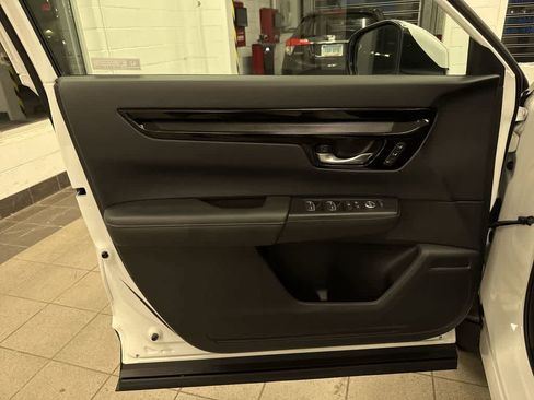 Used 2024 Honda CR-V EX-L image 30