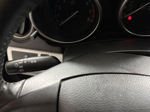 Used 2012 MAZDA MAZDA3 i Touring image 13