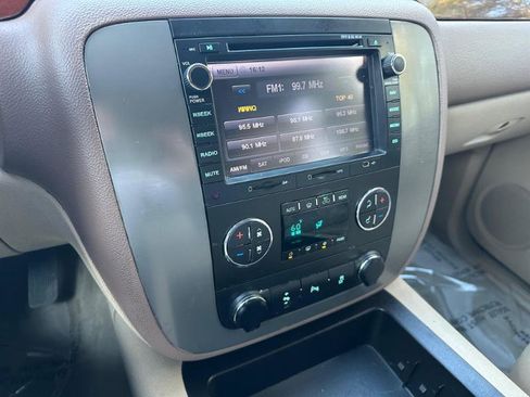 Used 2012 GMC Yukon SLT w/ SLT-2 Equipment Package image 31