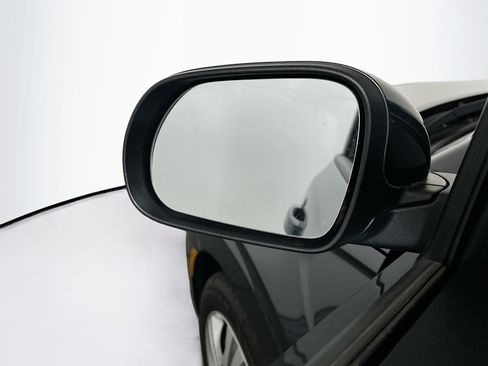 Used 2023 Kia Soul LX FWD image 16