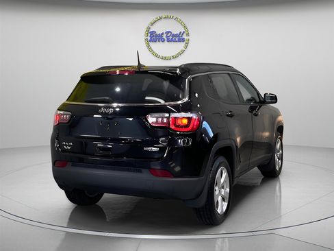 Used 2019 Jeep Compass Latitude w/ Cold Weather Group image 5