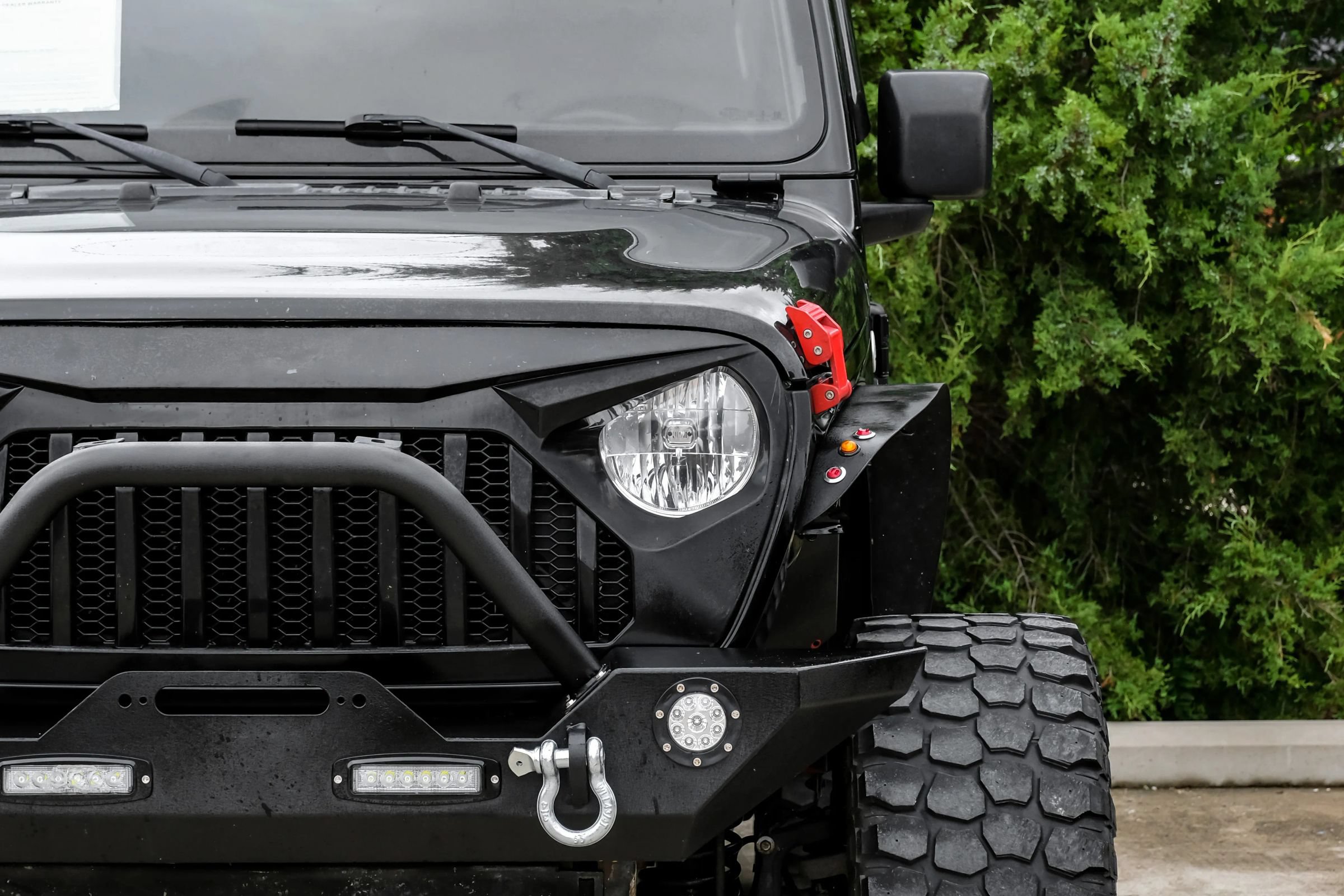 Used 2018 Jeep Wrangler Unlimited Sport S AWD/4WD image 48