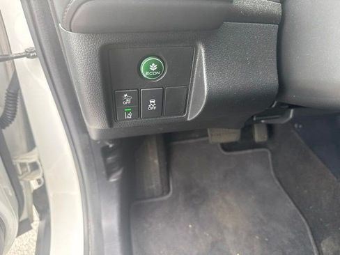 Used 2019 Honda HR-V EX-L image 13