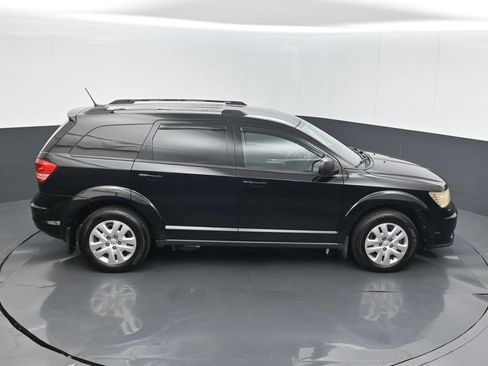 Used 2017 Dodge Journey SE FWD image 14